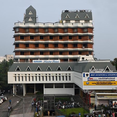 Manuelsons Malabar Palace Kozhikode Buitenkant foto