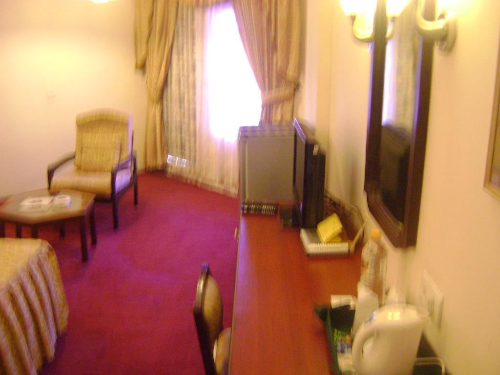 Manuelsons Malabar Palace Kozhikode Buitenkant foto
